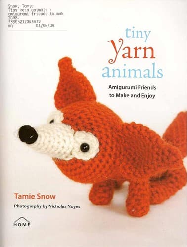 Cover of Tiny yarn animals